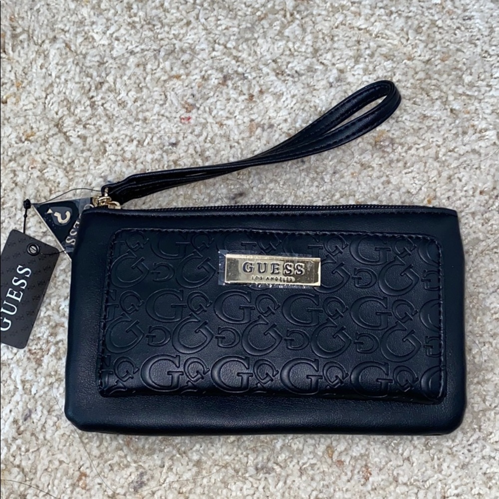 Guess wristlet